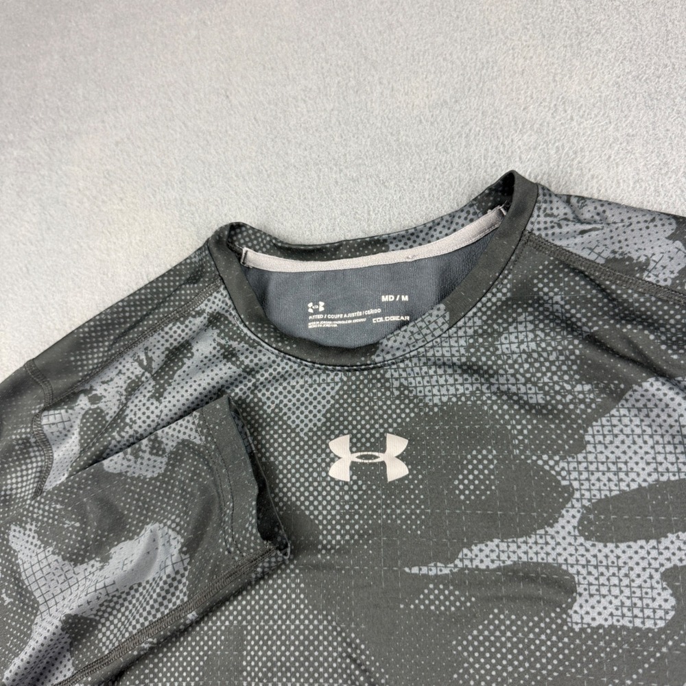 Under Armour Shirt Mens M Gray Camo ColdGear Fitted Baselayer Fleece Compression